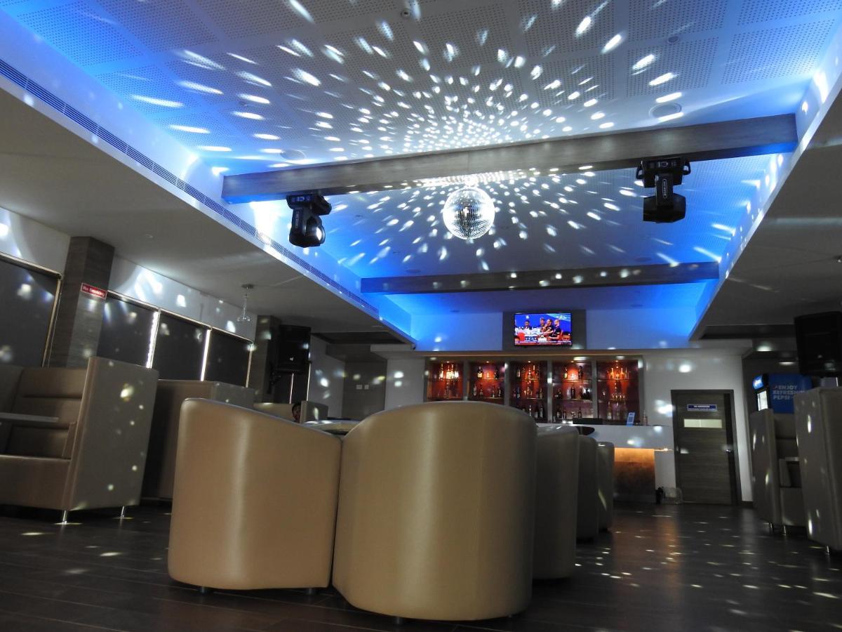 Hotel Annamalai Bahur Kültér fotó