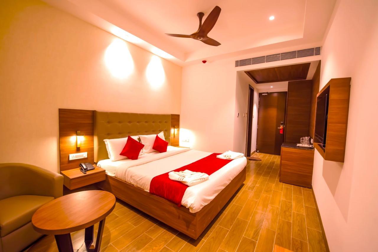 Hotel Annamalai Bahur Kültér fotó