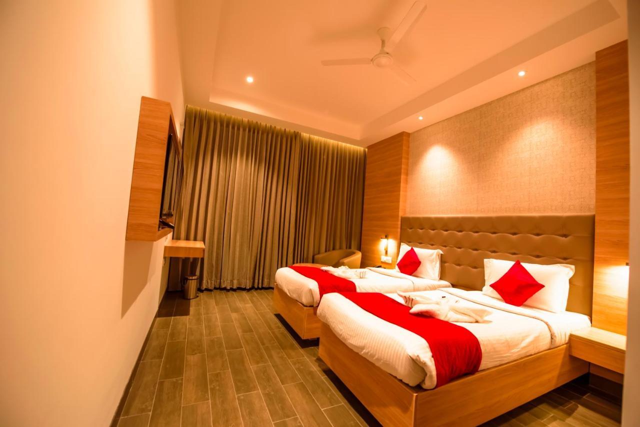 Hotel Annamalai Bahur Kültér fotó