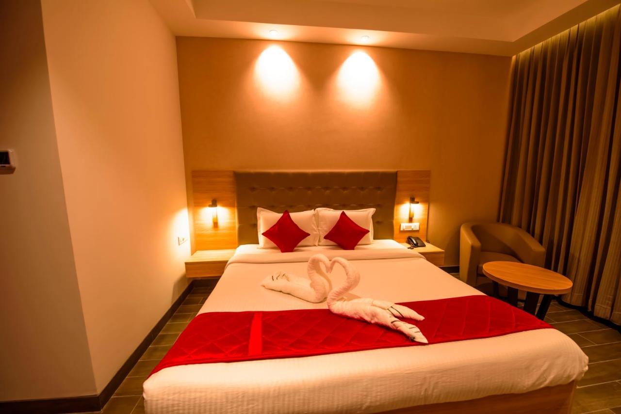 Hotel Annamalai Bahur Kültér fotó