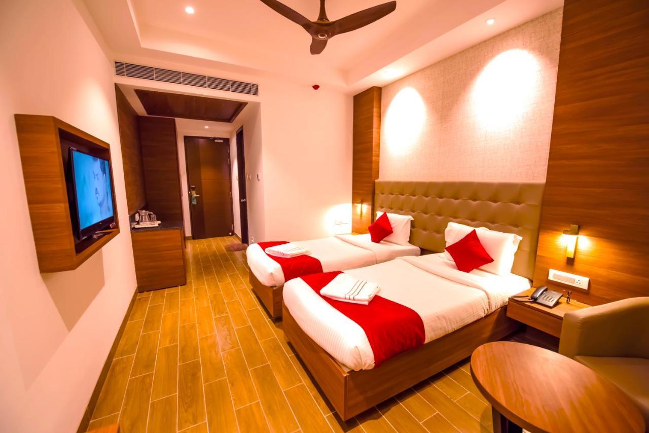 Hotel Annamalai Bahur Kültér fotó